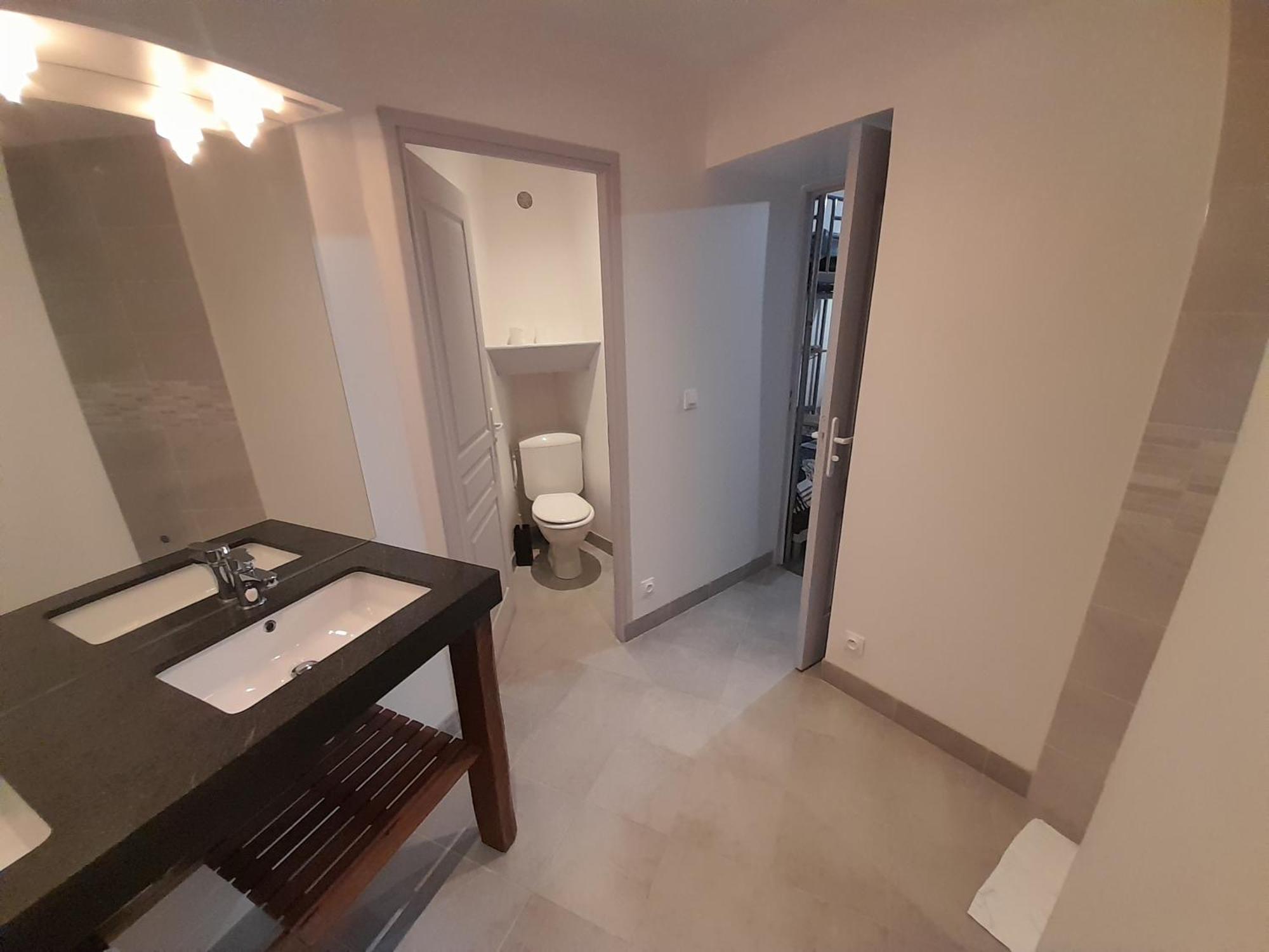 La Gabare 1 Aparthotel Thiers Ngoại thất bức ảnh